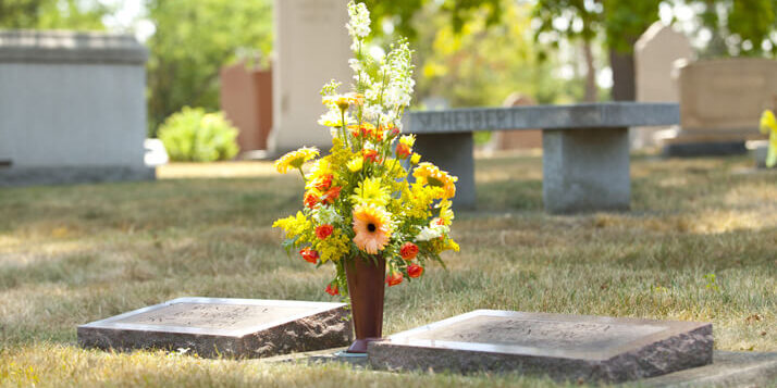 glue a vase to a headstone