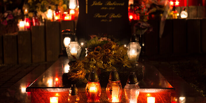 cemetery-candles-night-dark-gravelantern