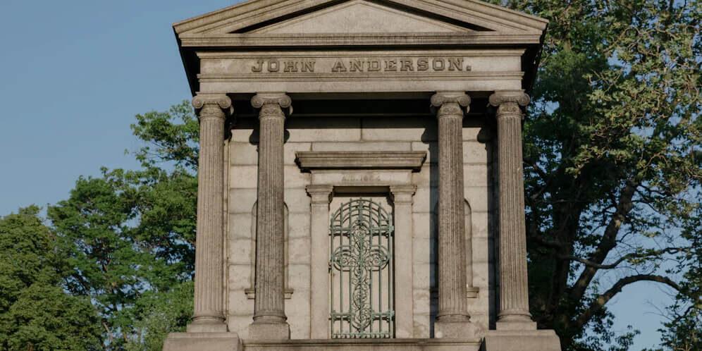 Granite-Mausoleum2 Granite-Mausoleum2