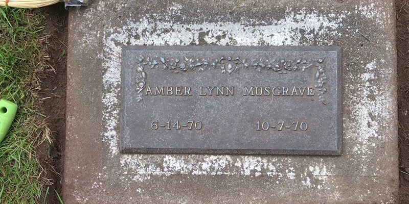 how to clean bronze headstone