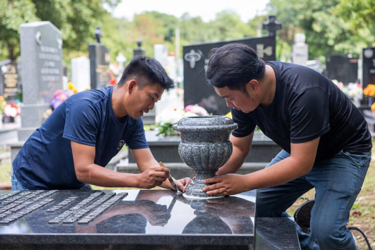 What is the best glue to attach a vase to a headstone2