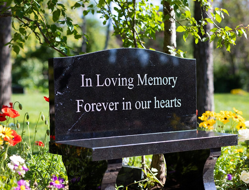 What are some good memorial bench inscriptions for a loved one